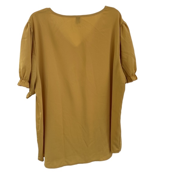 SHEIN Curve Blouse 4XL - Picture 2 of 10